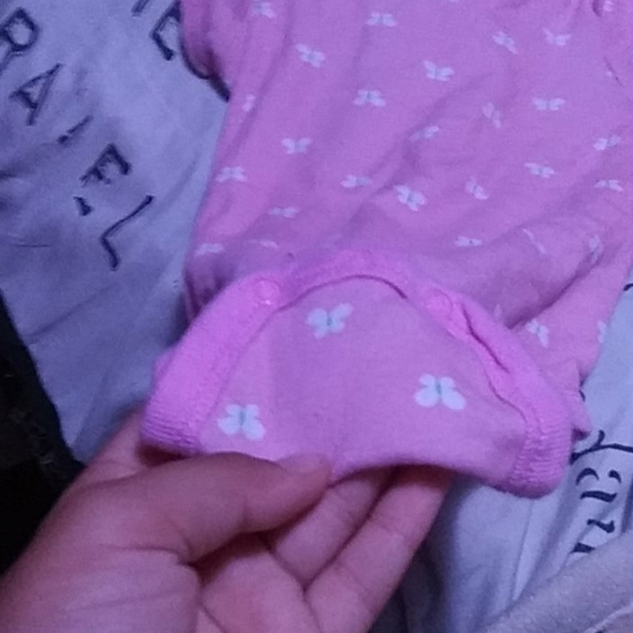 Onsie - Picture 3 of 5